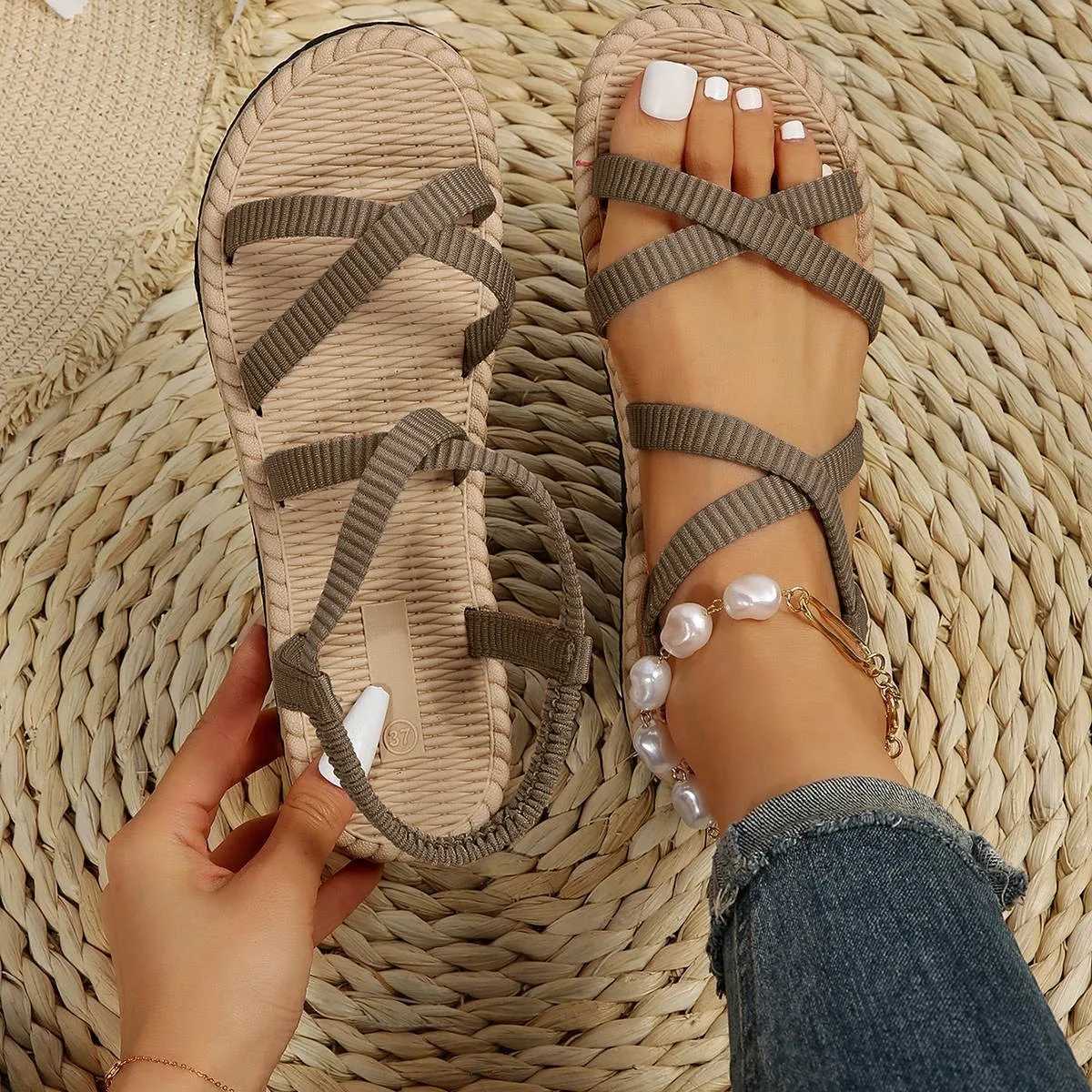 Womens Fi flat shoes open toe sandals comfortable casual shoes slippers Bohemian style casual sandals Sandali Piatti slippersXJ250410