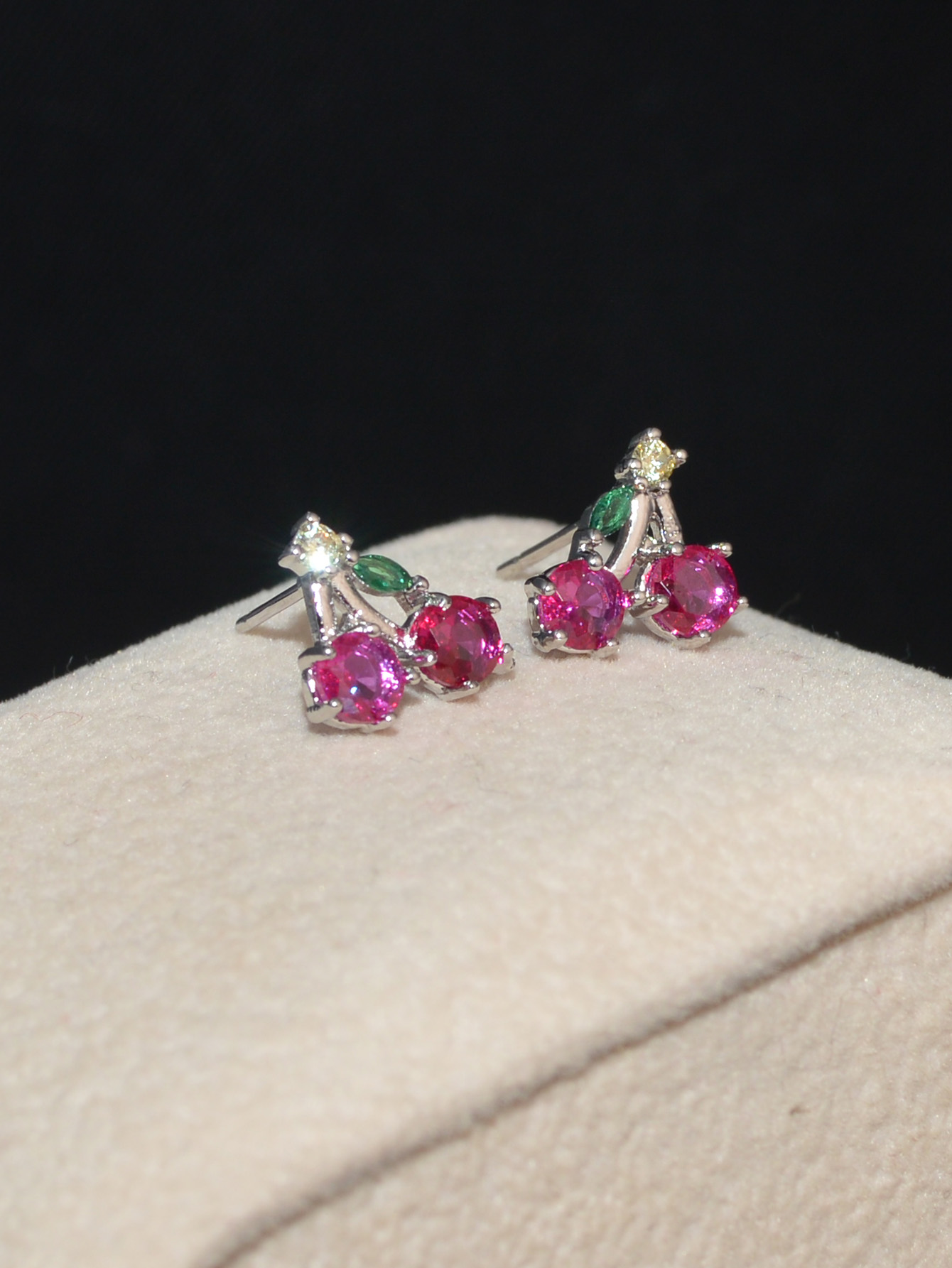 Elegant Women's Copper-Plated Imitation Gold Earrings - Bright & Durable Color