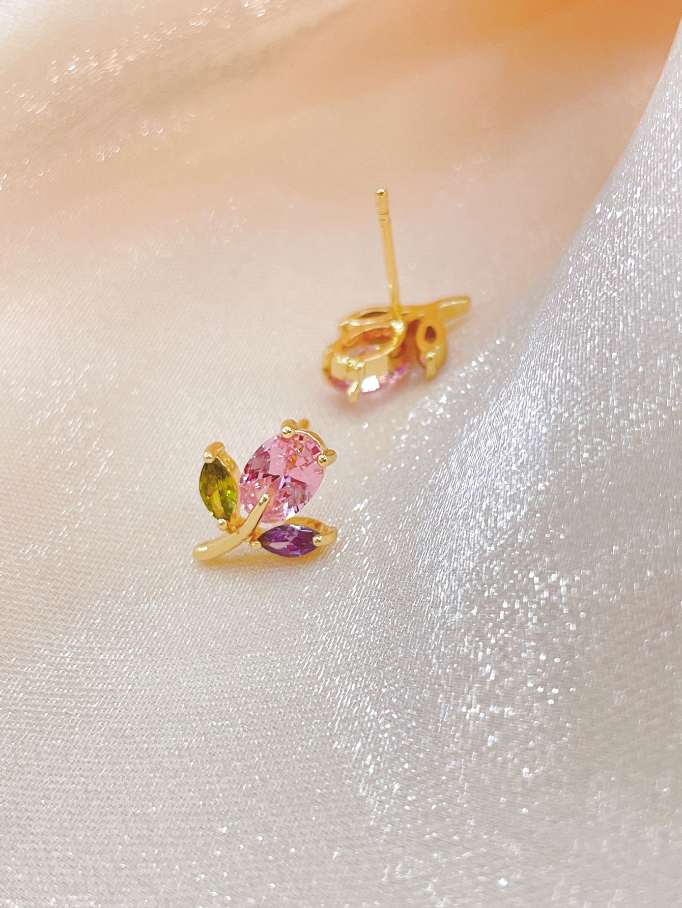 Elegant Ladies' Pink Oval Zirconia Tulip Earrings - Handcrafted Jewelry Accessory