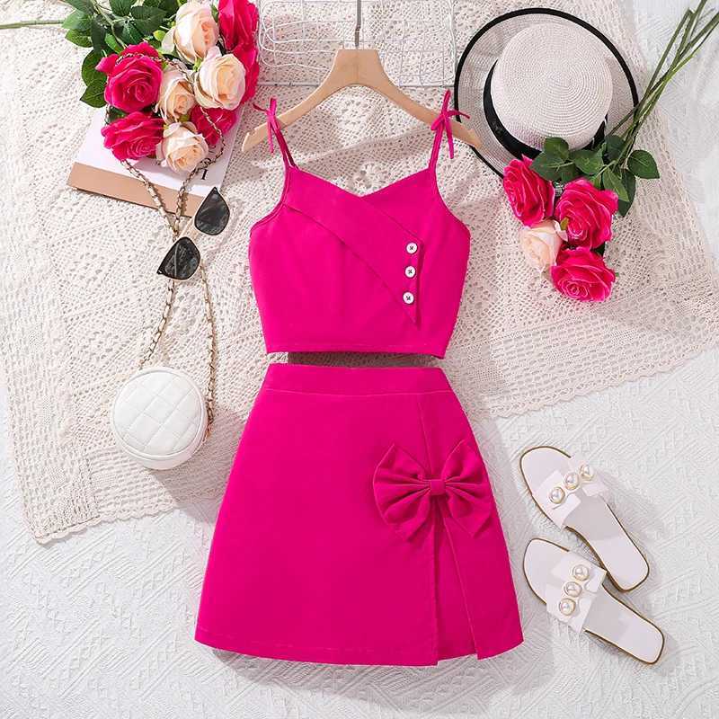 New summer childrens fashion set suitable for children and girls aged 8-12 years designed with rose suspension and short distance holiday clothingXJ25