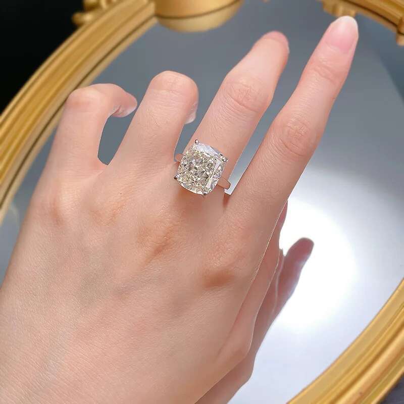 6CT Large Sparkling Cushion Moissanite Diamond Luxury Jewelry 925 Sterling Silver Solitaire Women Wedding Band Ring Gift