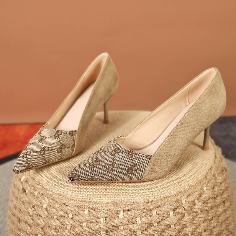 Designer shoes 2025 French-style niche high-end women's single shoes fine heel pointed toe work shoes square buckle temperament high heels