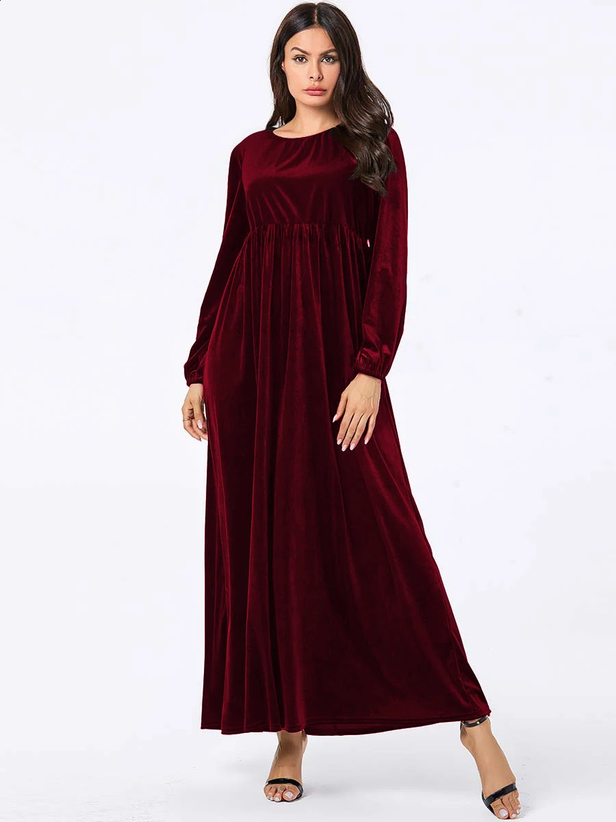 Plus size womens autumn and winter item solid color velvet slim fit long sleeved swinging Aline tight fitting dress 250401