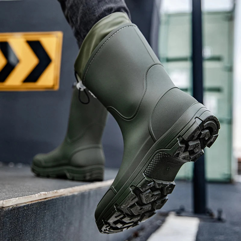 Mens Mid-calf Rain Boots 2025 Style Fashionable Mid-calf Outdoor Slip-resistant Water Shoes Lightweight and Waterproof R 251107