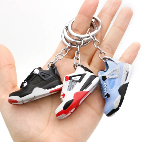 146 Styles Designer 3D Basketball Shoes Keychain Plastic Vinyl Stereoscopic Sneakers Keychains For Women Man Kids Bag Pendant Gift Sport Shoe Keyring