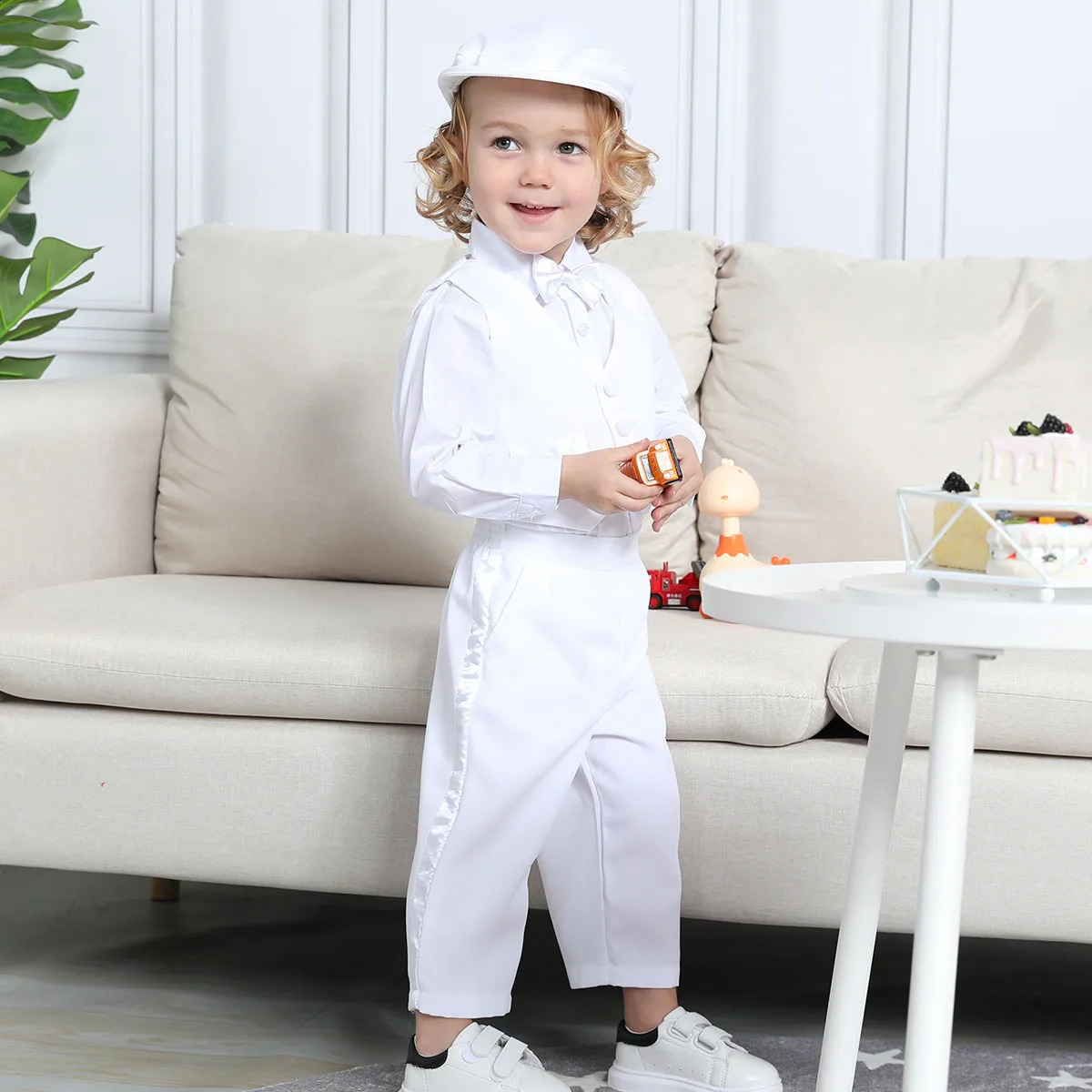 Baby Boy Baptism Outfit Infant White Christening Suit with Hat Toddler Wedding Birthday Party Clothing Long Sleeved Tuxedo 5PCS 250410