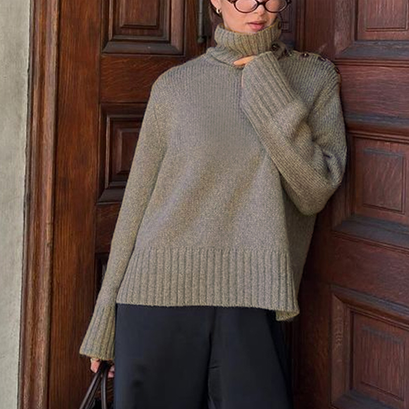 Women's solid-color tops, long-sleeved pullovers with turned-up collars, asymmetrical collars with buttons, casual streetwear St. Patrick's 