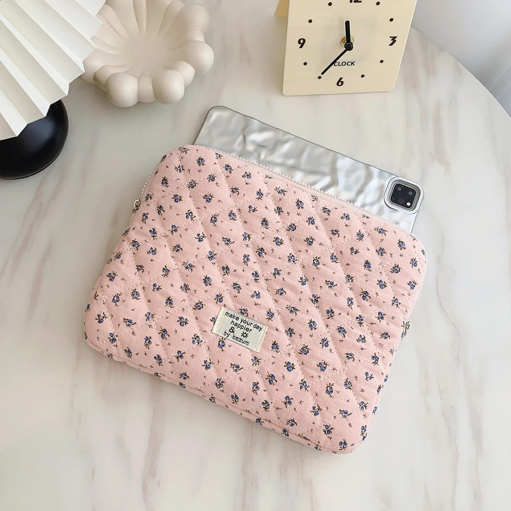 Flower Printed Laptop Sleeve Case Bag for Quilted Protective Laptop Case Computer Sleeve Clutches for 11-15 Inch Laptop Tablet 250407