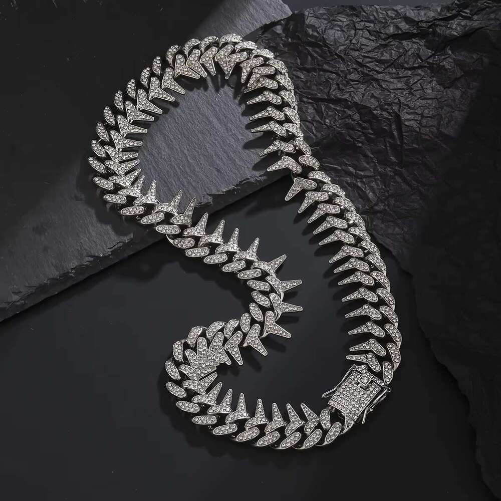 DHCollections 18mm Full Iced Out Prong Setting Thorns Miami Cuban k Chain for Men Hip Hop Necklace