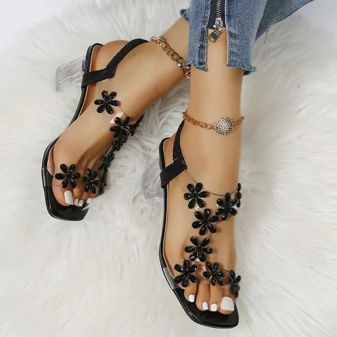 New Thick High Heels Womens Large Casual Sandals Rhine High Heels Womens High Heels Metal Butterfly Party WeddingXJ250410
