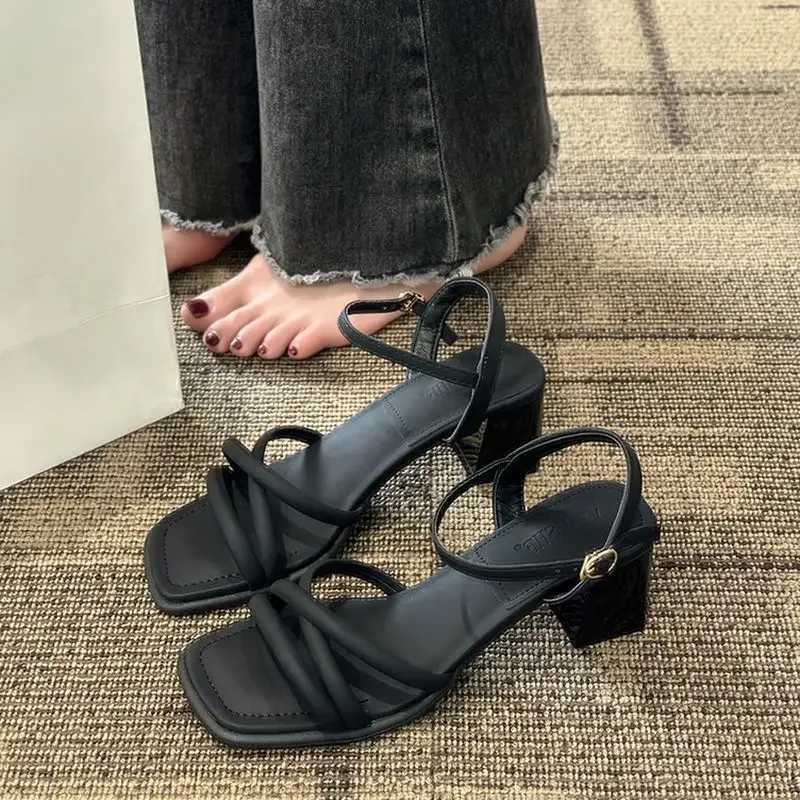New womens sandals summer 2024 style square shoelaces with buckles high heels with leather polyamide materialXJ250410