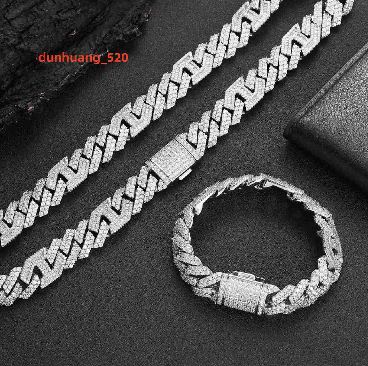 Hiphop Moissanite Necklace 925 Sterling Silver Prong Setting Baguette Diamond Gold Plated Iced Out Vvs Moissanite Cuban Chain