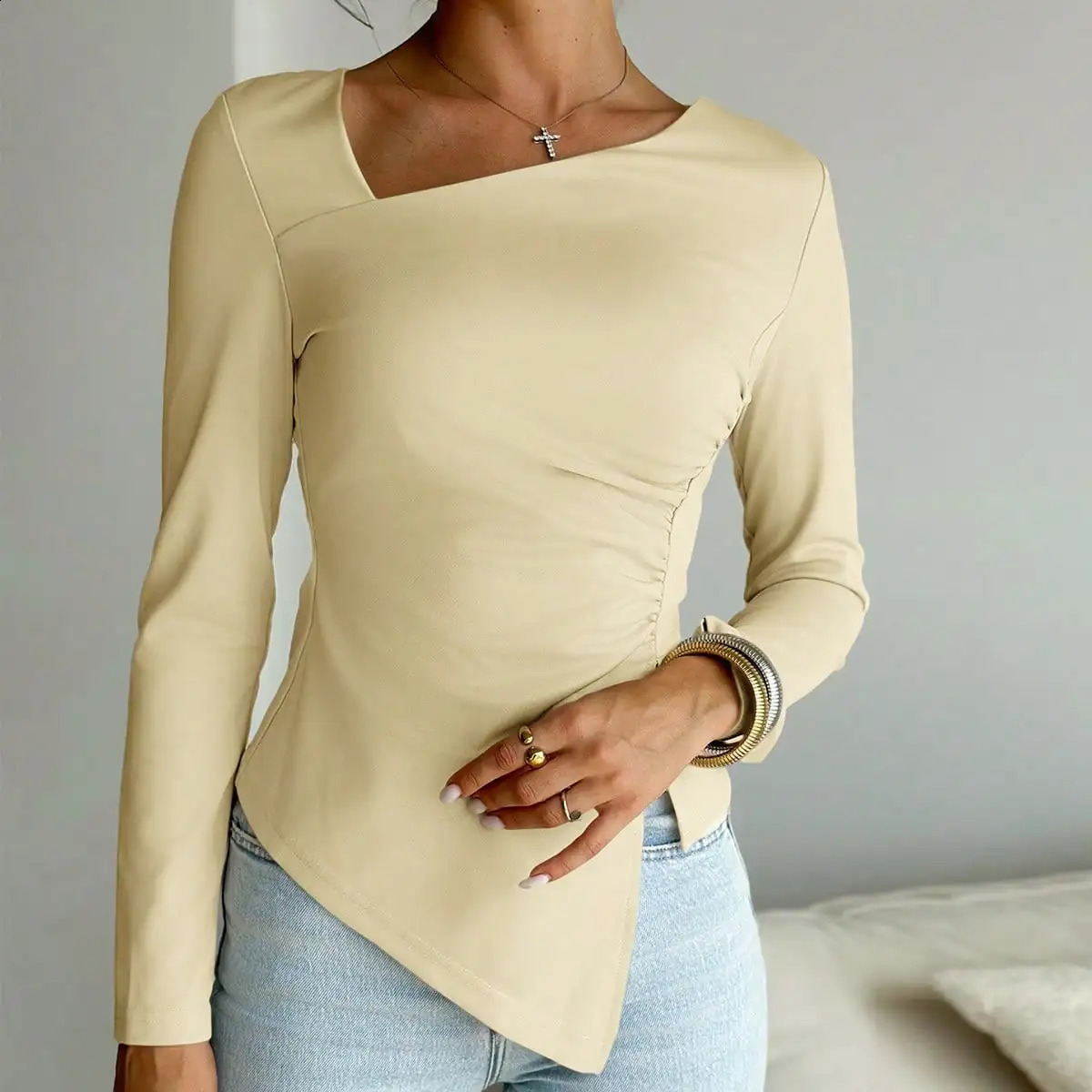 Solid color bottom shirt womens spring and autumn diagonal Vneck sexy ultrathin irregular long sleeved Tshirt internet red top 250411Z