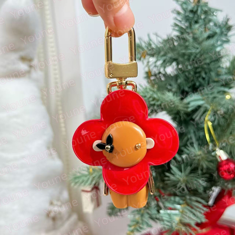 PU steel Sunflower Keychain V Designer Bag charm V Luxury Key Chain Holder Handbags Car Decor Accessory Trendy Funny Mascot Ornaments Xmas Doll Pendant Gift