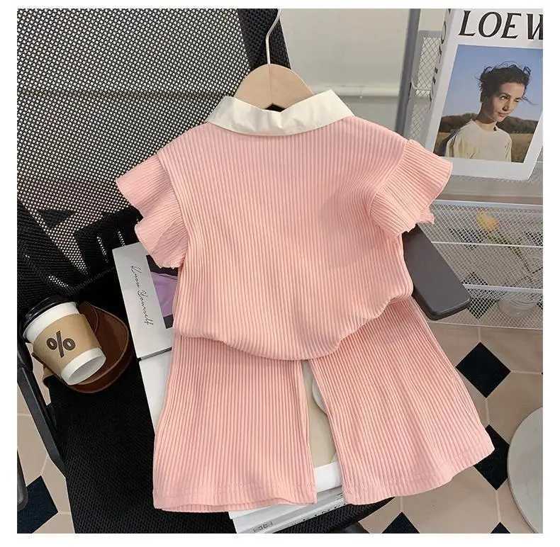 Summer childrens baby clothing set with sleeveless tops and shorts fashionable and cute baby clothing setXJ250410