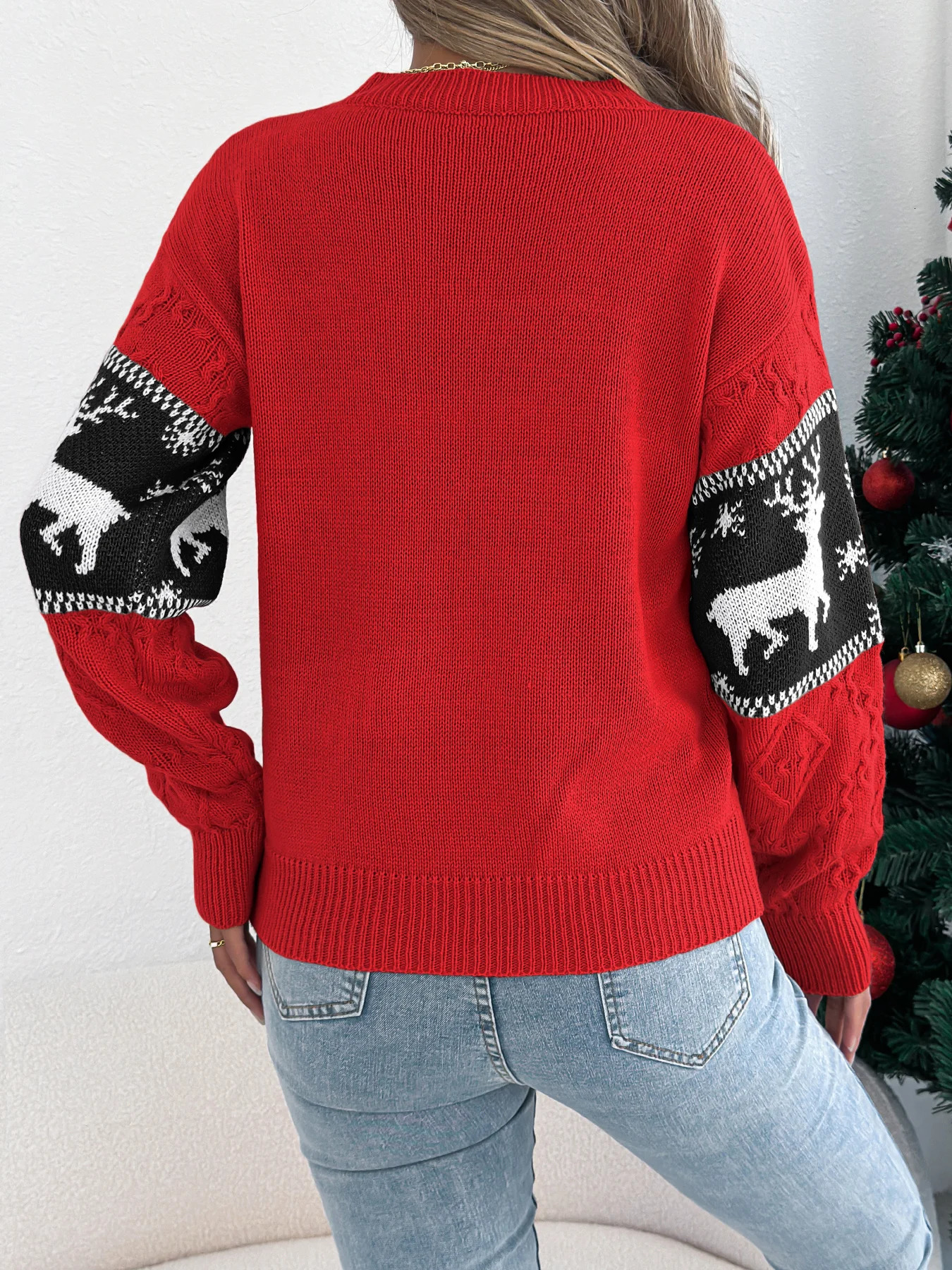Christmas Woman Sweaters Autumn Winter Casual Round Neck Contrast Color Snowflake Deer Pattern Long Sleeve Pullover 251106