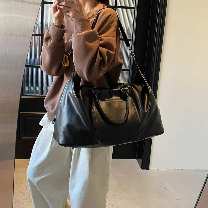 Handheld Fashionable Travel Bag Crossbody Bags for Women Shoulder Bags Minimalist Armpit Bag Duffle Bag Bolso Marca Lujo 251110