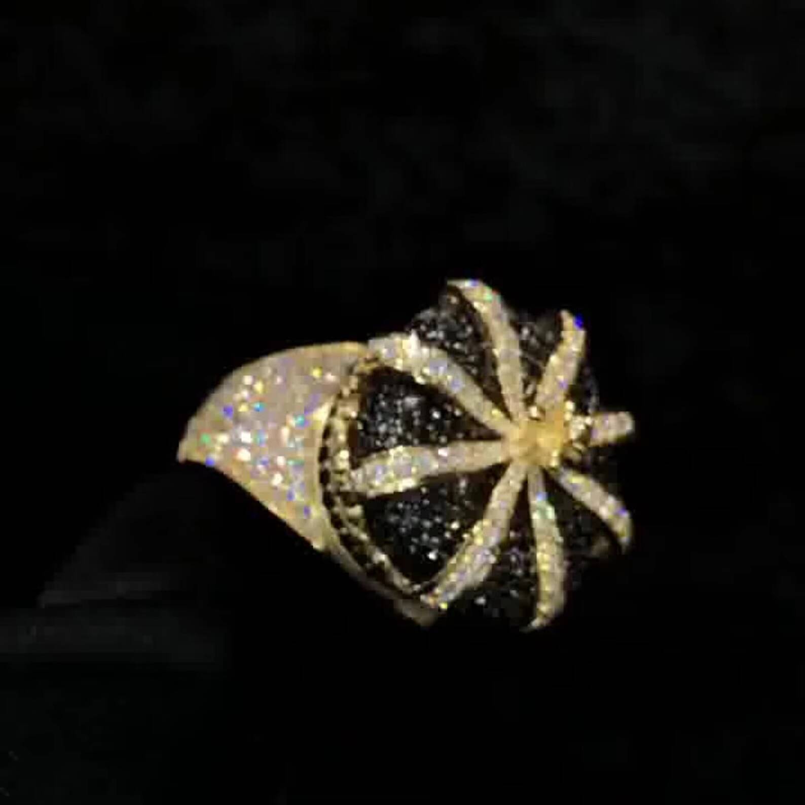 Iced Out Original Black White Moissanite Diamond King Crown Ring 925 Silver With Gold Plated Hip Hop Custom Men Birthday Gift