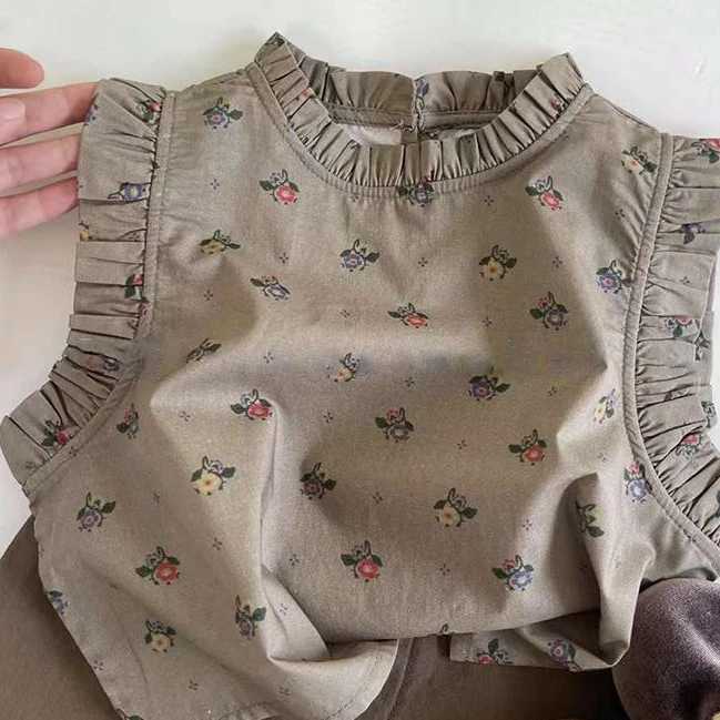 2PCS Childrens and Girls Clothing Set Short Flower Top+Solid Color Shorts Summer Fashion Casual Set Suitable for Girls 1-6 Years OldXJ250410