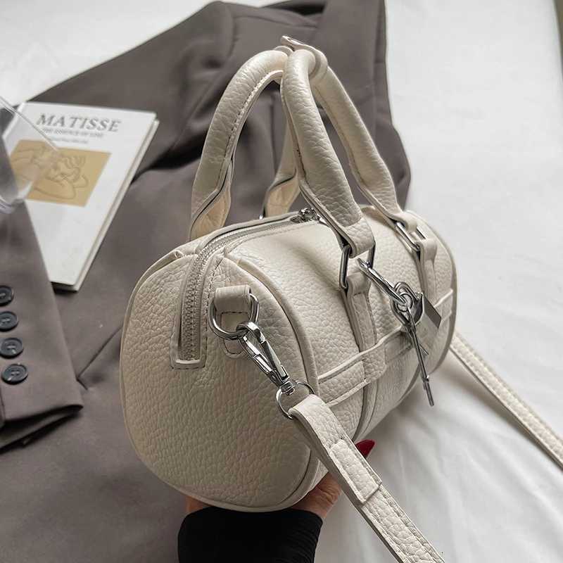 Fashionable and minimalist shoulder bags cylindrical bags daily multifunctional solid color trendy crossbody bags suitable fT251110