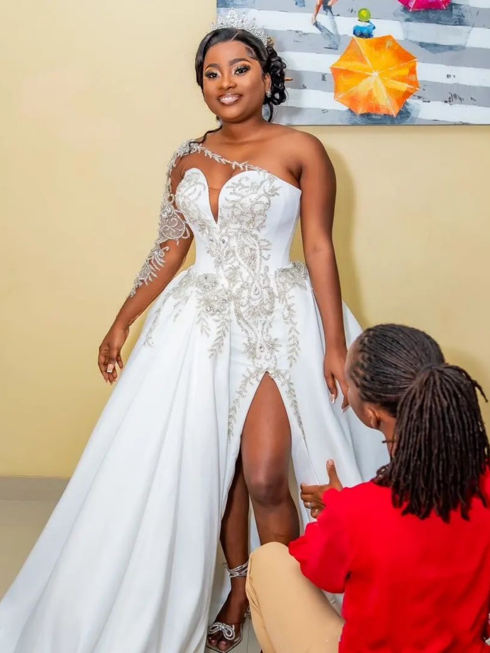 Sexy Plus Size A Line Wedding Dresses Beaded One Shoulder Long Sleeve Bride Dress Appliques High Splits Bridal Dress Customized