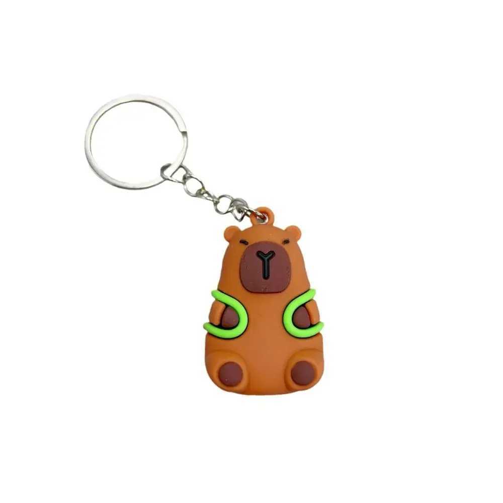 Creative and Cute Capybara Keychain Car Keychain Cartoon Capybara Pendant Female Doll Keyring Charm Holiday Gift Jewelry W250411
