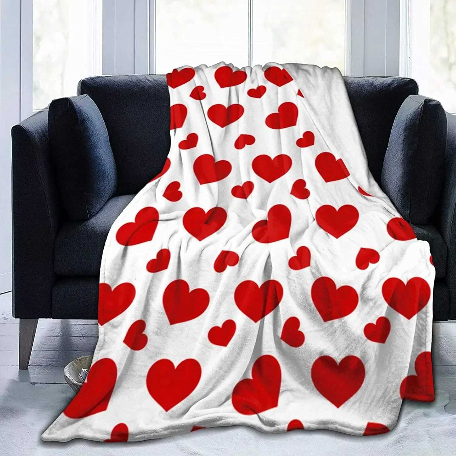 Throw Blanket Valentines Day Cute Red Love Hearts Decorative Flannel Throw Soft Cozy for Couch Bed Sofa All Season C251111