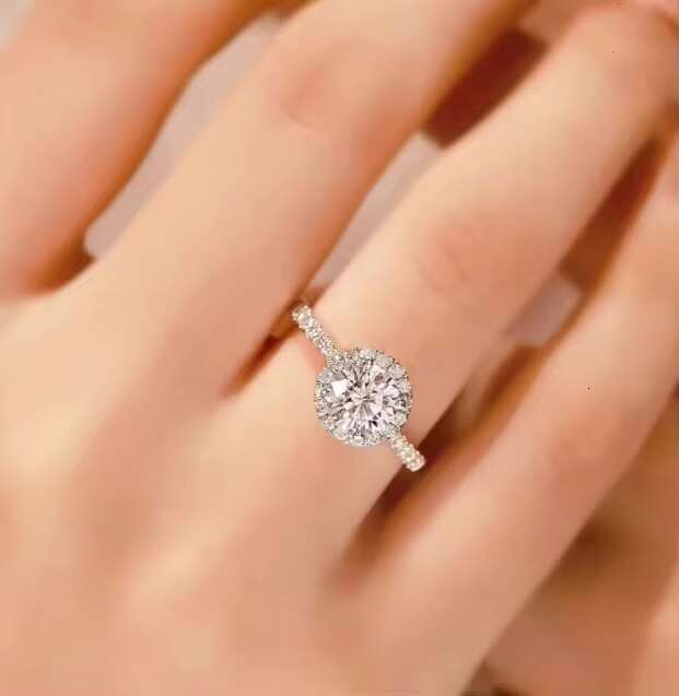 Womens Stylish 925 Sterling Silver Wedding Rings 18K Gold Plated Moissanite Engagement Customizable Accessory Trendy Parties