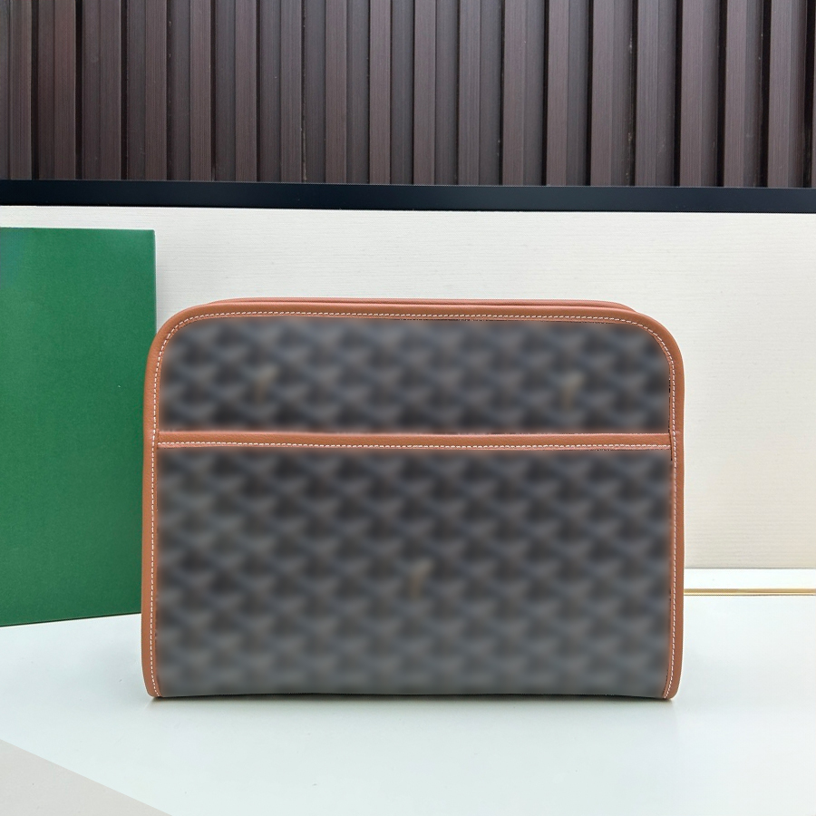 Designer Travel Toiletry Bag Size Wash Bag Luxury Large Capacity Makeup Bag Outdoor Makeup Bag Leather Patchwork Evening Bags Casual Shoulder Bag Geometric Pattern