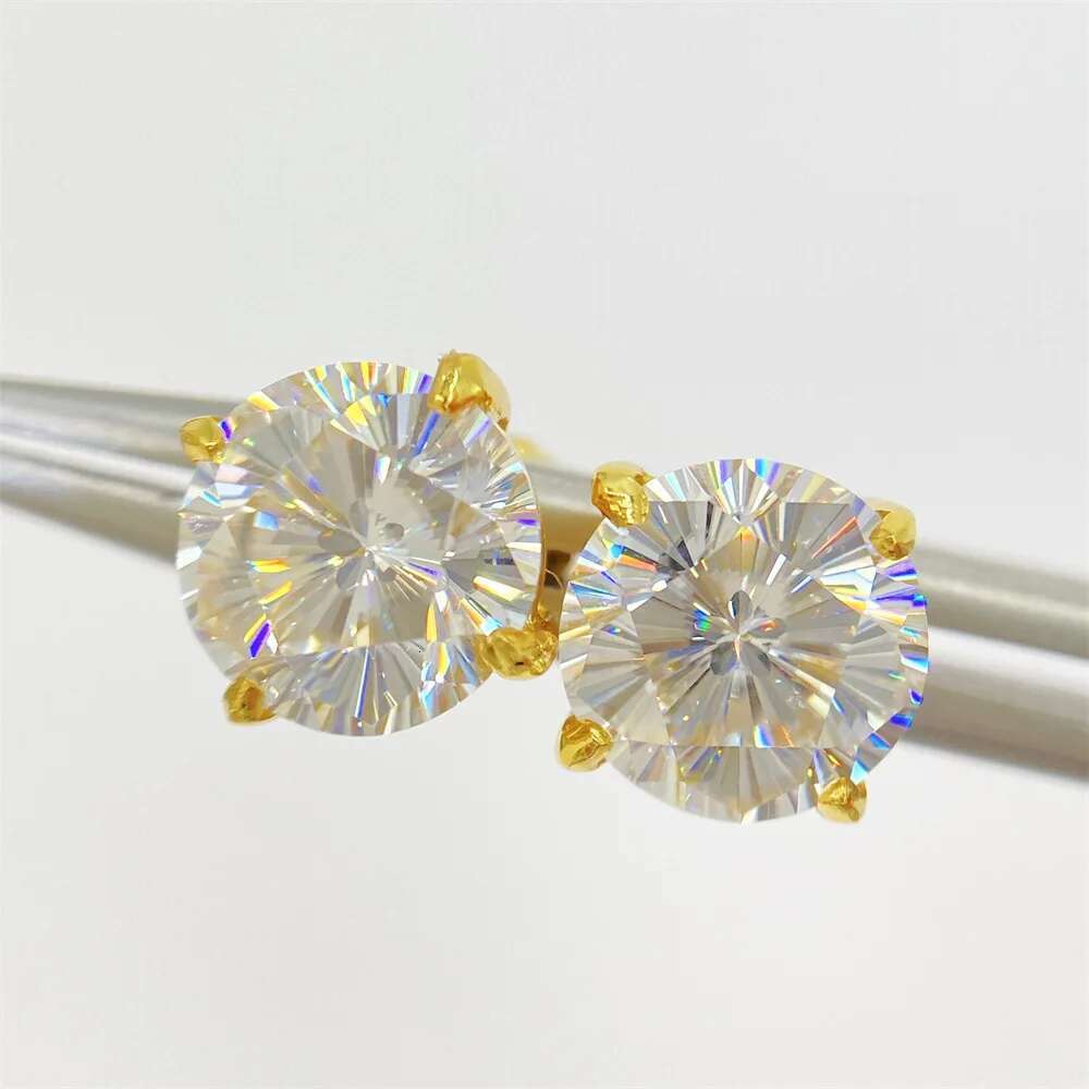 Rare Cut 0.5-2CT Cherry Blossom Moissanite Diamond Stud Earrings D Color VVS 925 Sterling Silver Ladys Earrings for Women 2023