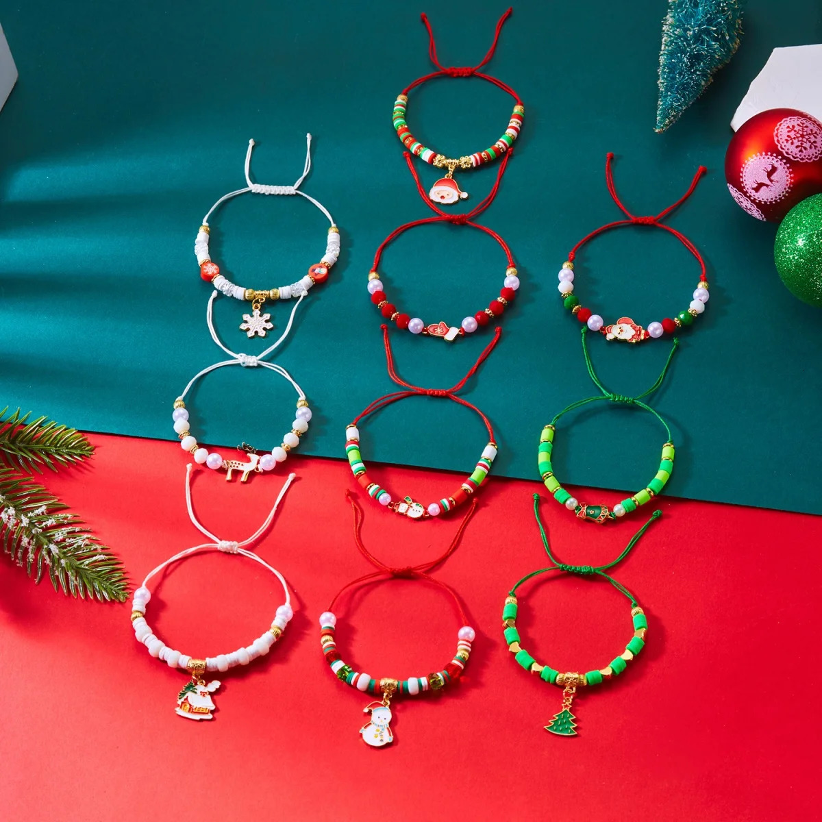 10PcsSet Christmas Santa Claus Snowman Snowflake Deer Tree Gingerbread Gloves Crystal Rice Beads Bracelet For Women Men Jewelry 251103