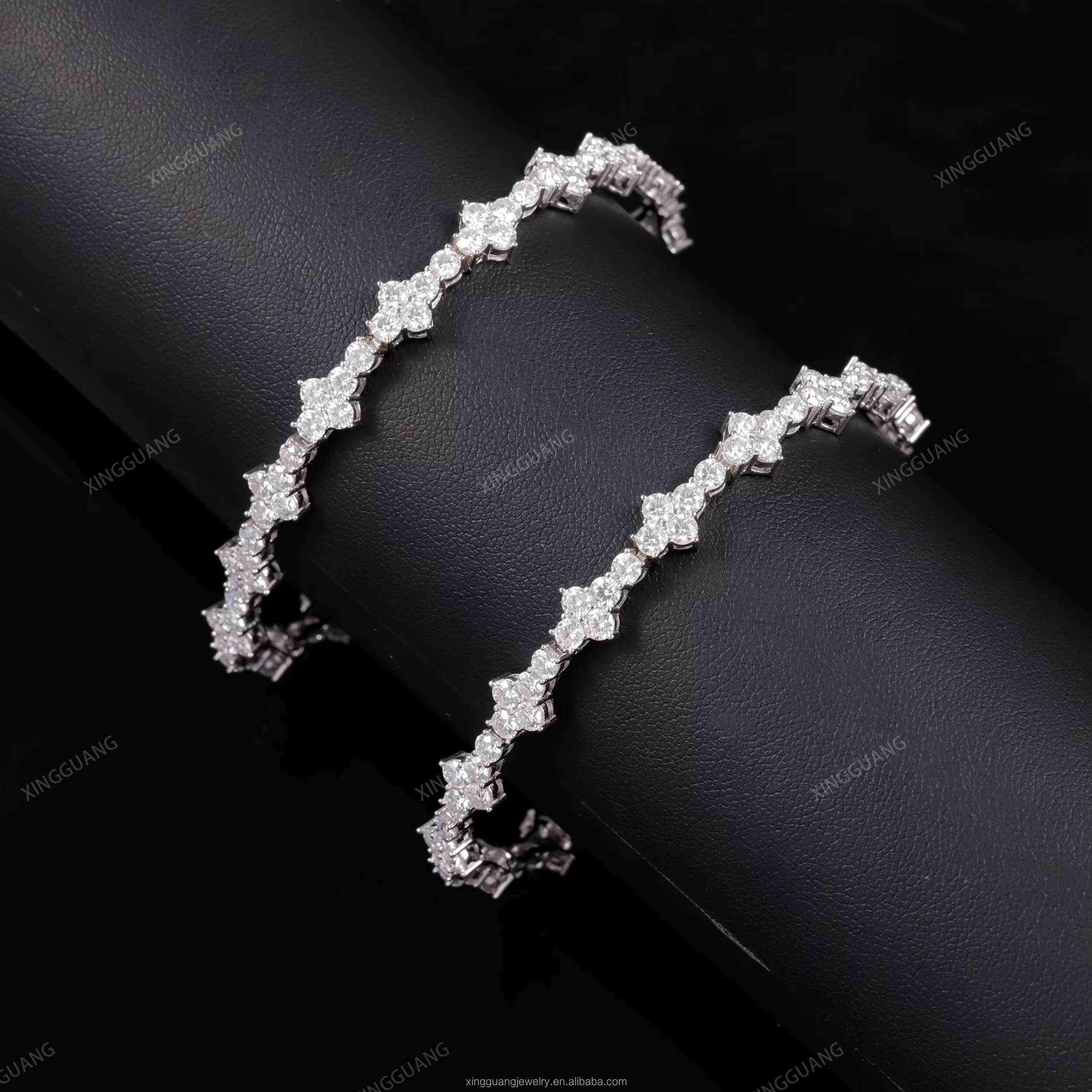 XG Pass Diamond Tester Small Cross Bracelets Iced Out Moissanite Bracelets Silver Plated Gold Moissanite Cuban Bracelets for Men