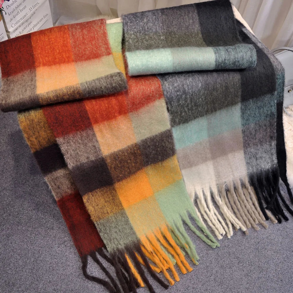 Cashmere Shawls in Autumn and Winter Fashion Colored Chequered Scarf Warms Students Men Women Thicker Tassel Plaid Scarves 251031