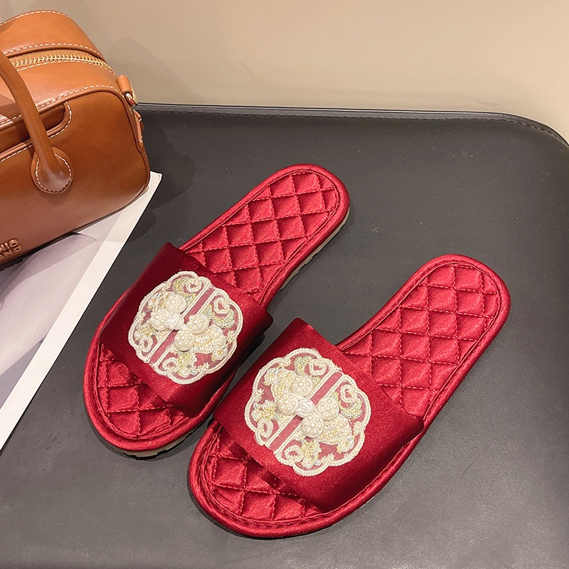 New free delivery summer fashion new Chinese flat bottomed home cool mop light black red designer women sizes 35-40