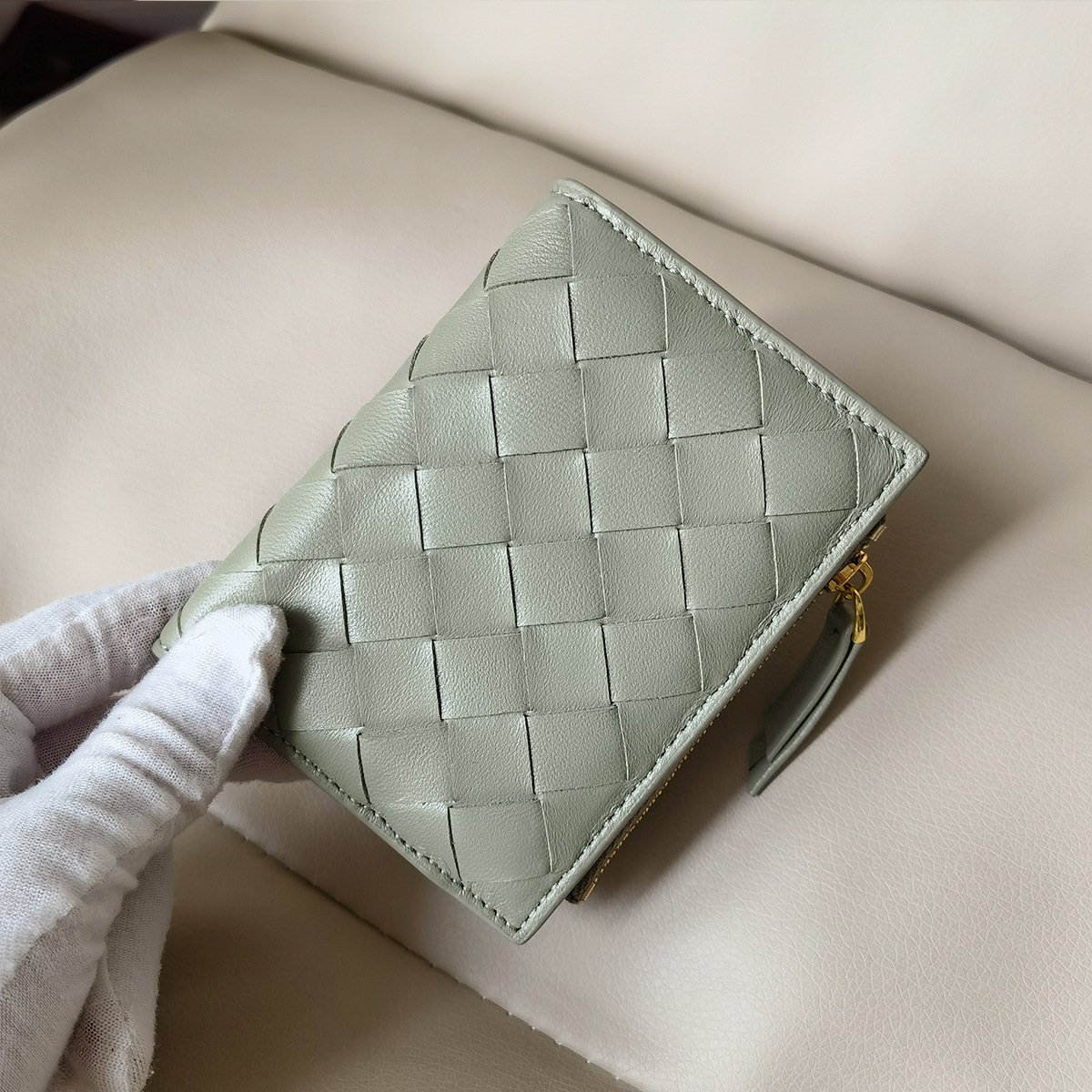 Sheepskin hand-woven short wallet coin purse zipper bag genuine leather billfold card holder integrated storage bag trendy