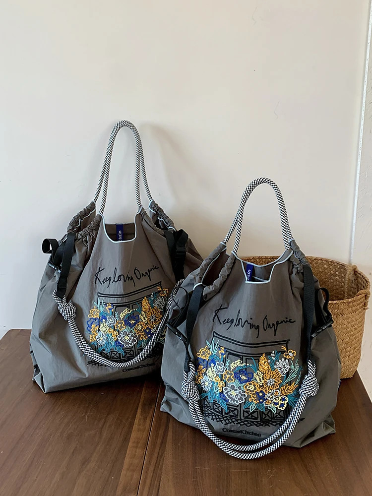 Womens shopping bag nylon cloth ethnic style embroidered window cut pattern Bohemian large capacity Tote ba 251110