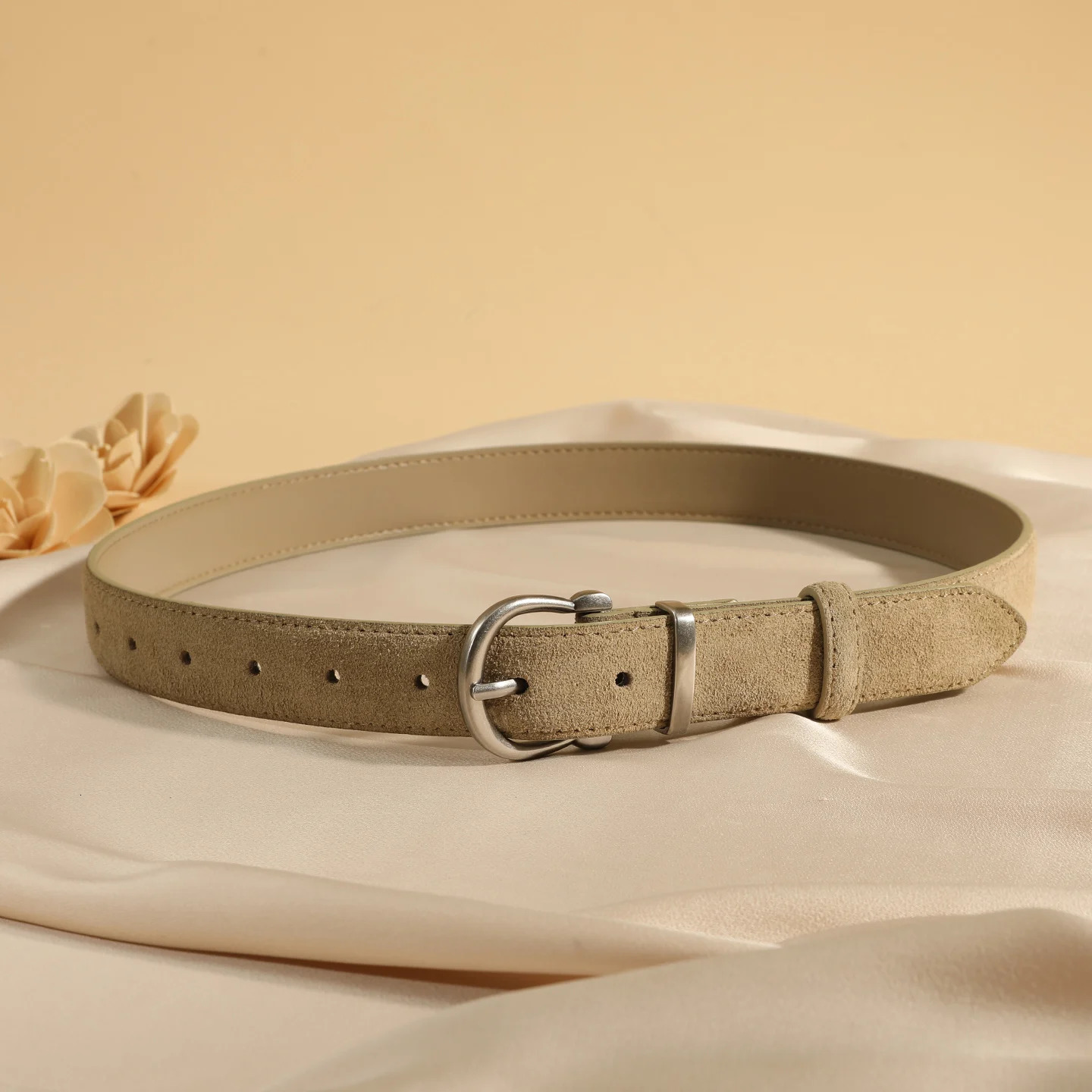 Fashion Suede Leather Belt for Women Adjustable Stylish Belts with Vintage Alloy Buckle Waistband for Jeans and Dress 251110