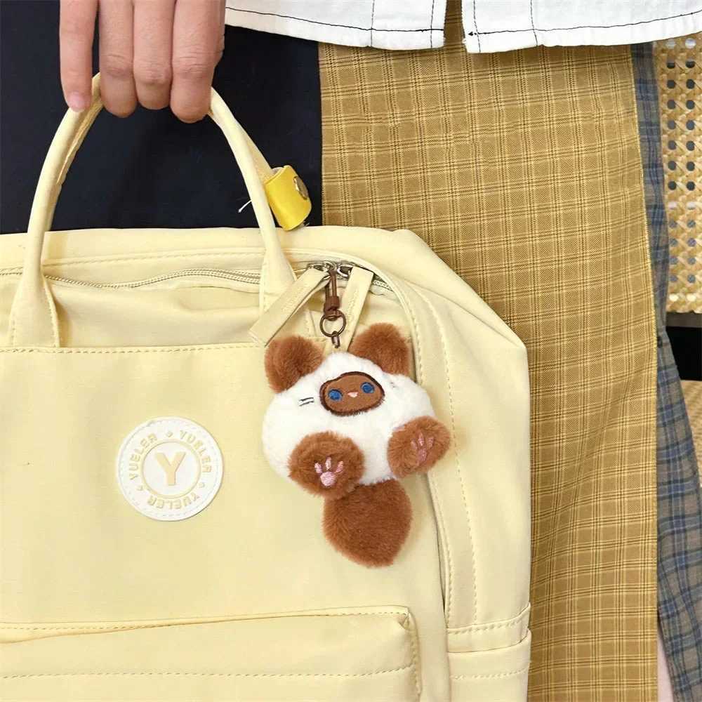 Kavay keychain cute plush cat doll pendant keychain girl backpack filled keychain soft toy couple packaging decoration gift W250411