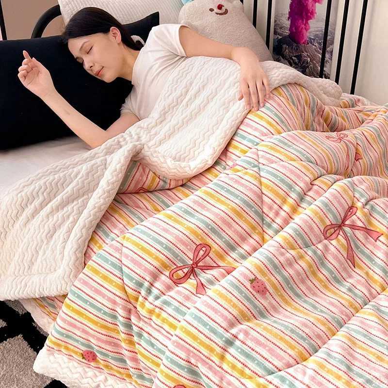 Cartoon 3-Layer Thick Milk Velvet Blanket High Quty Lamb Wool Warm Blanket for Home Single Air Conditioning Quilt for Adults C251111