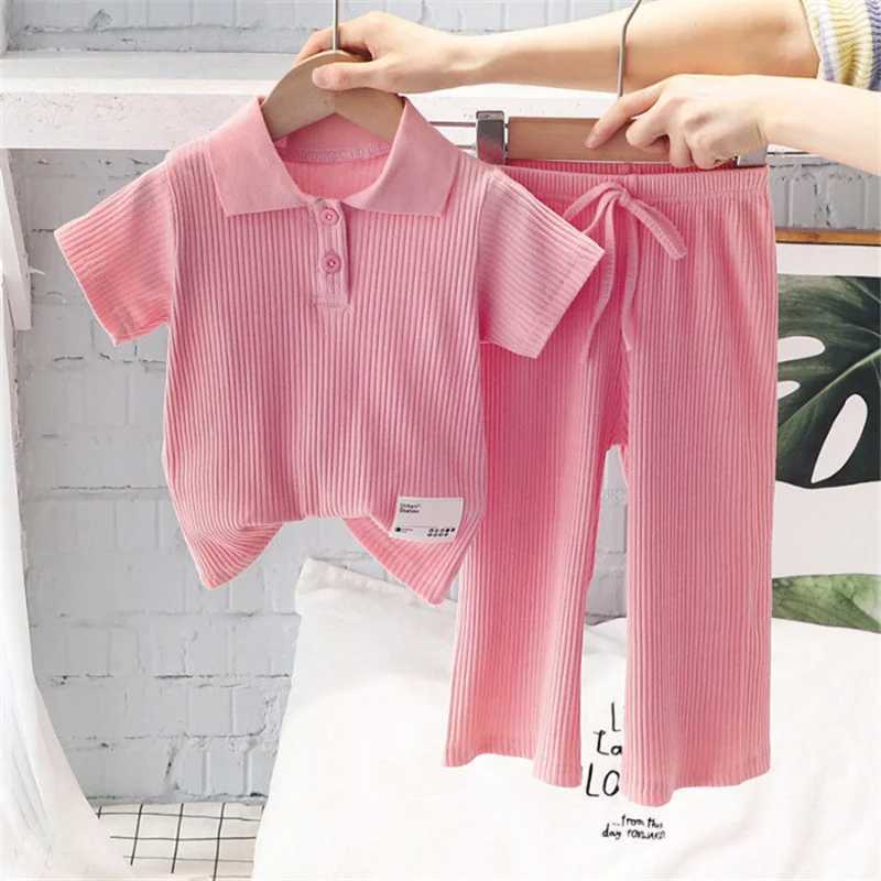 Girl Polo T-shirt Set Childrens Collar Pit Stripe Set Summer Short sleeved Top+Pants 2PCS New Childrens Solid Casual Set 2-8YXJ250410