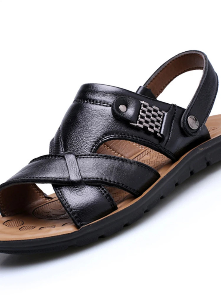 Large Mens Leather Sandals Summer Classic Mens Shoes Slippers Soft Sandals Mens Roman Comfortable Outdoor Walking Shoes 250408