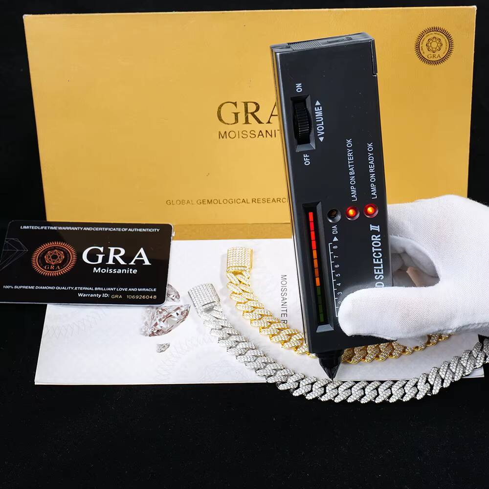 Iced Out Shiny Diamond Moissanite Bracelet Sterling Silver VVS Moissanite Rhombic Style Cuban Bracelet HipHop Jewelry for Men