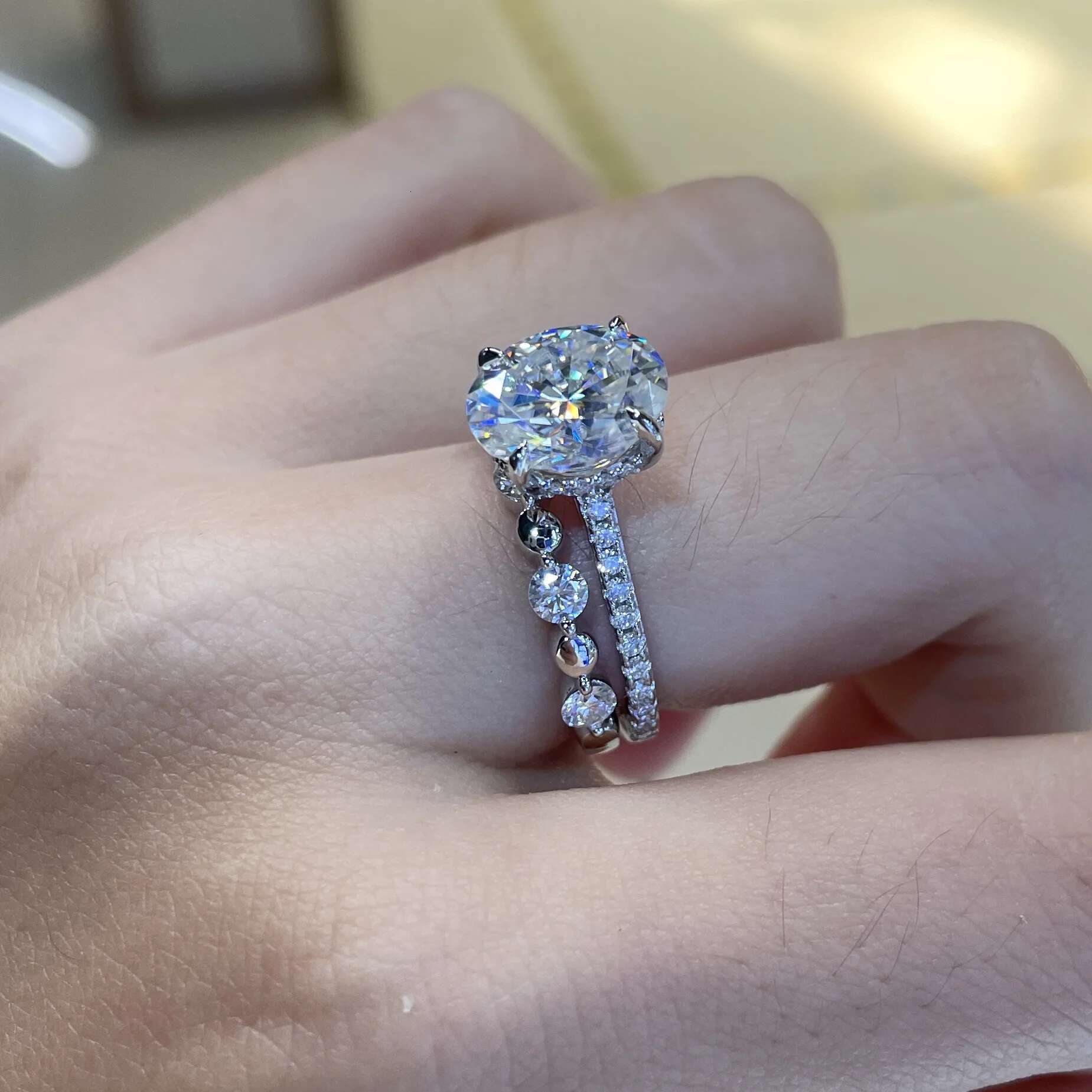 Full Moissanite Diamond D Color Oval Ladys Band Ring S925 Sterling Sliver 18K White Gold Plated Rings Fine Jewelry for Women