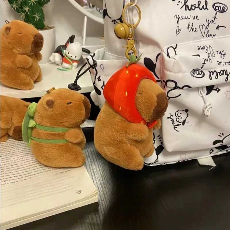Capybara plush keychain cute bag pendant creative slack animal keychain Kawaii stuffed doll keychain birthday gift 2024 trend W250411