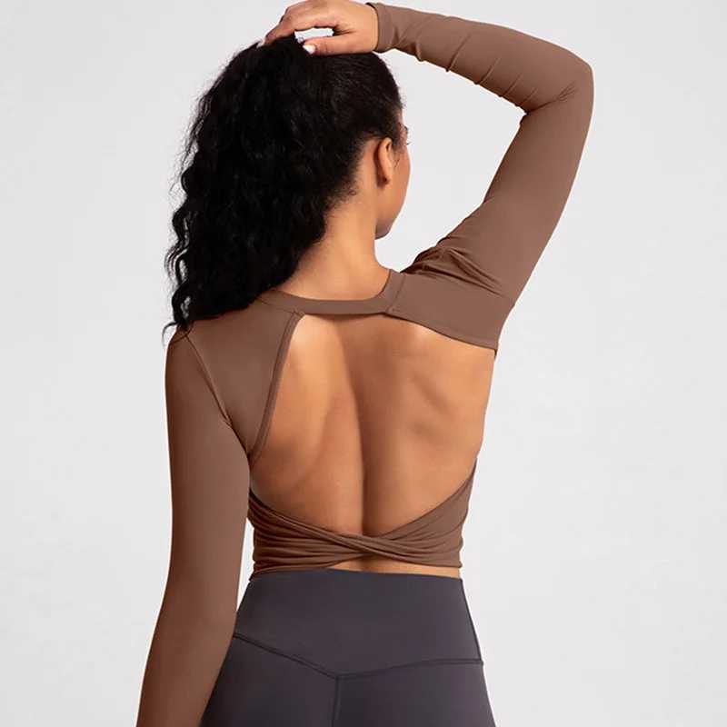 Cloud Hide Black Beauty Back Yoga Shirt Womens Long Sleeve Shirt Plus Size Sports Fitness Top Running SweatshirtW250411