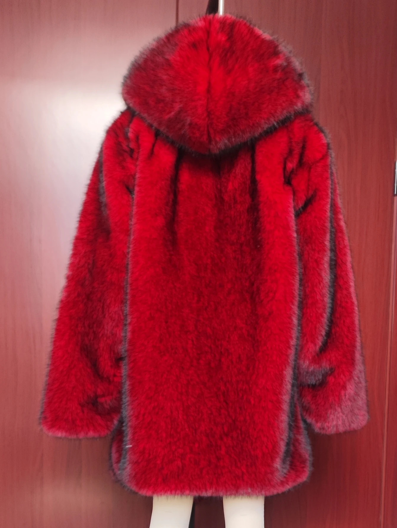 AutumnWinter Long Warm Fluffy Faux Fur Coat Red Mens Long Sleeve High Quality Fluffy Coat 251105