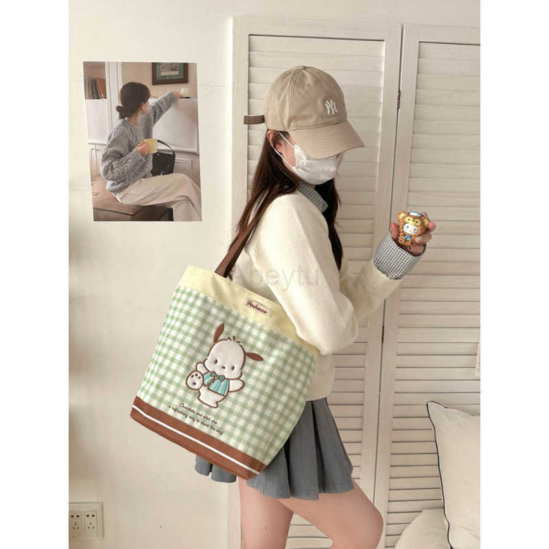 Sanrio Genuine Handbag Cute Student Tote Bag Large Capacity Shoulder Bag 2025 New Model Bag H251111