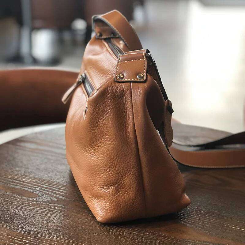 2025 Autumn New Women's Large Capacity Shoulder Simple Genuine Leather Crossbody Travel Leisure Tote Bag, Big Bag