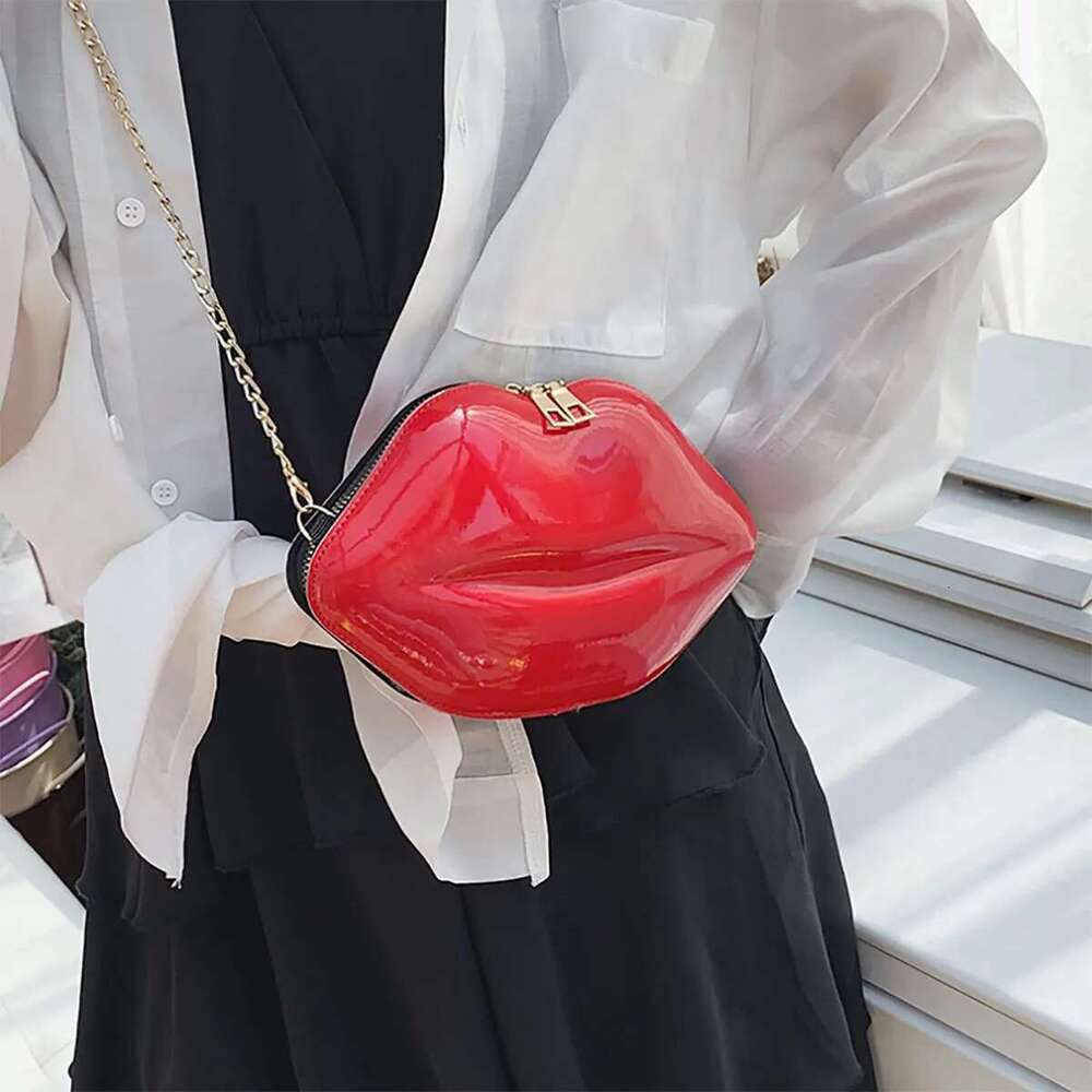 1Pc Niche Red Lip Shaped Chain Novelty Mini Shoulder Bag, Women's Stylish Zipper Bag