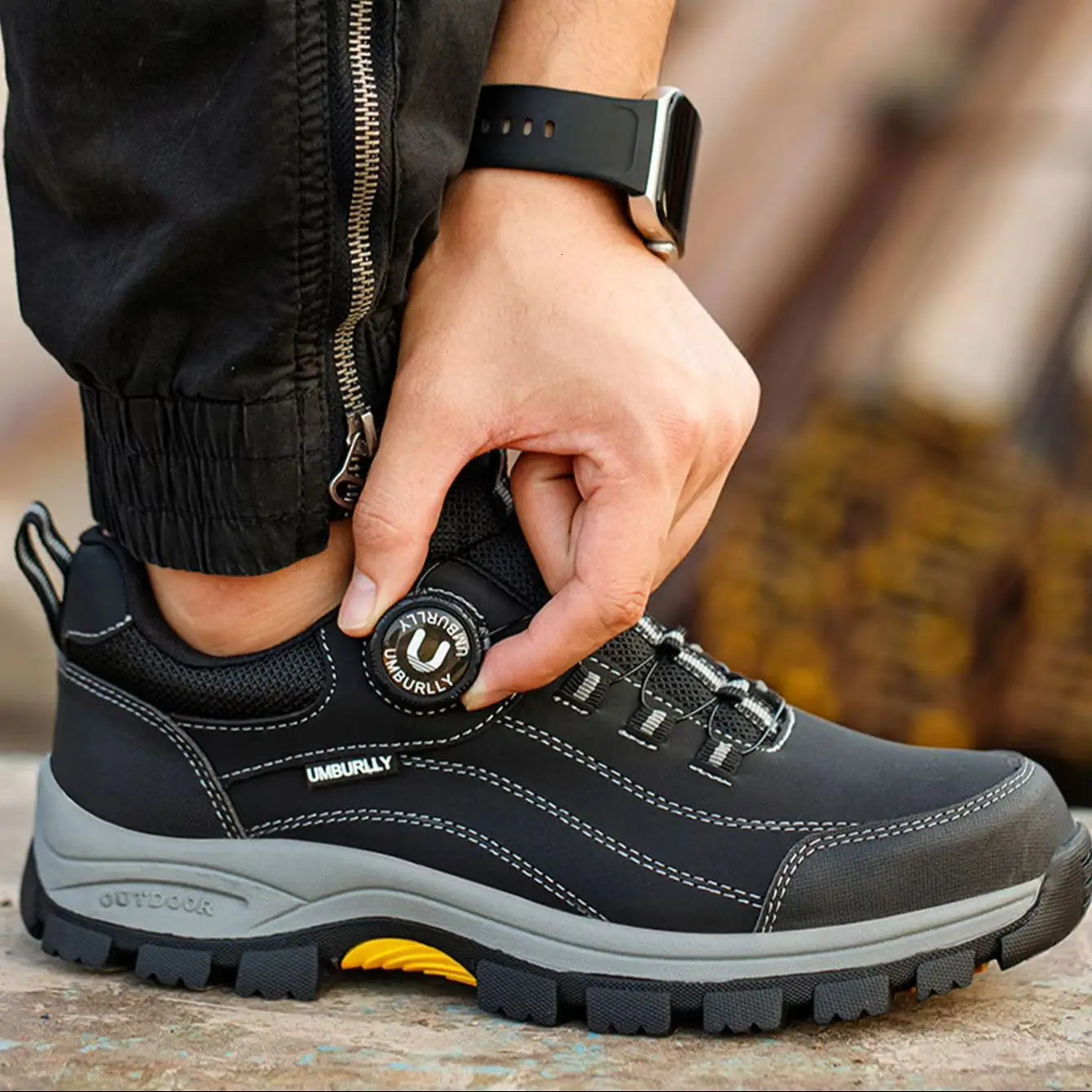 Mens Steel Head Safety Shoes Puncture And Smash Resistant Lightweight Sole Breathable Upper for Outdoor Workshop Work Shoes 251107